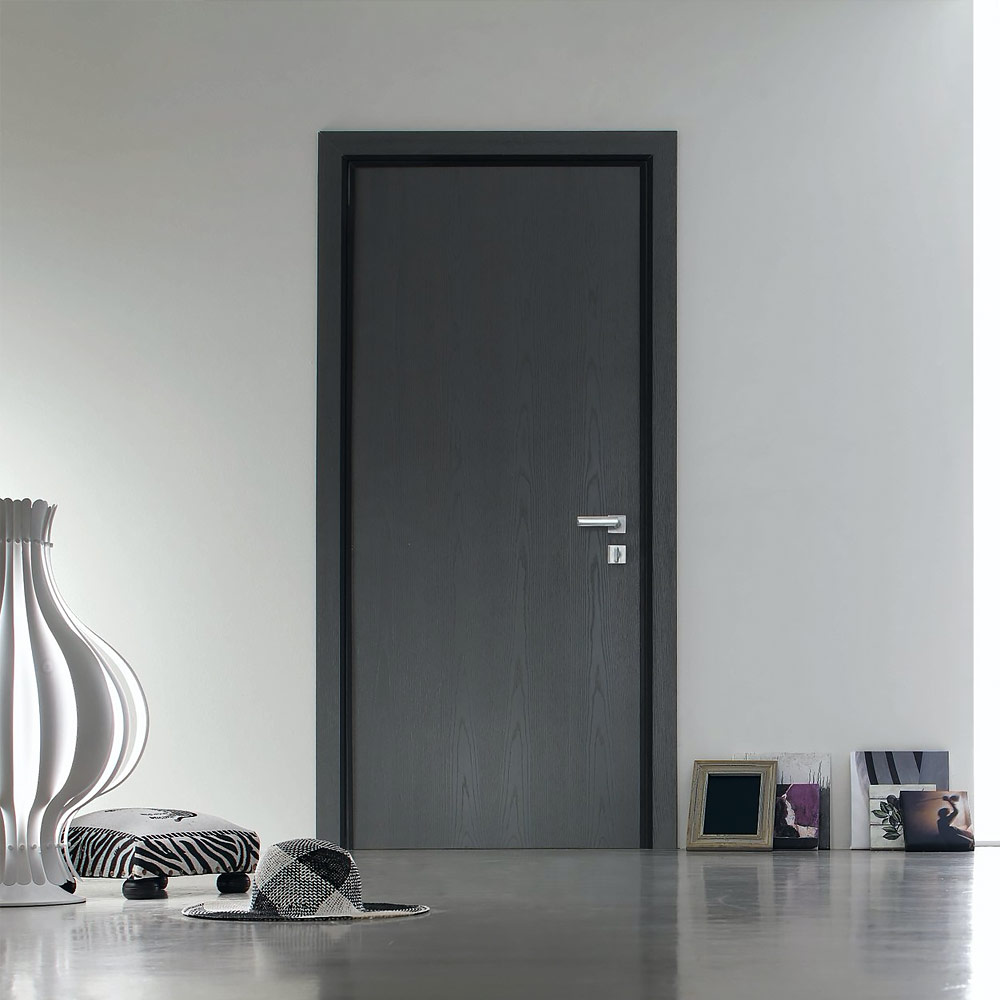 Oikos entry door in wood