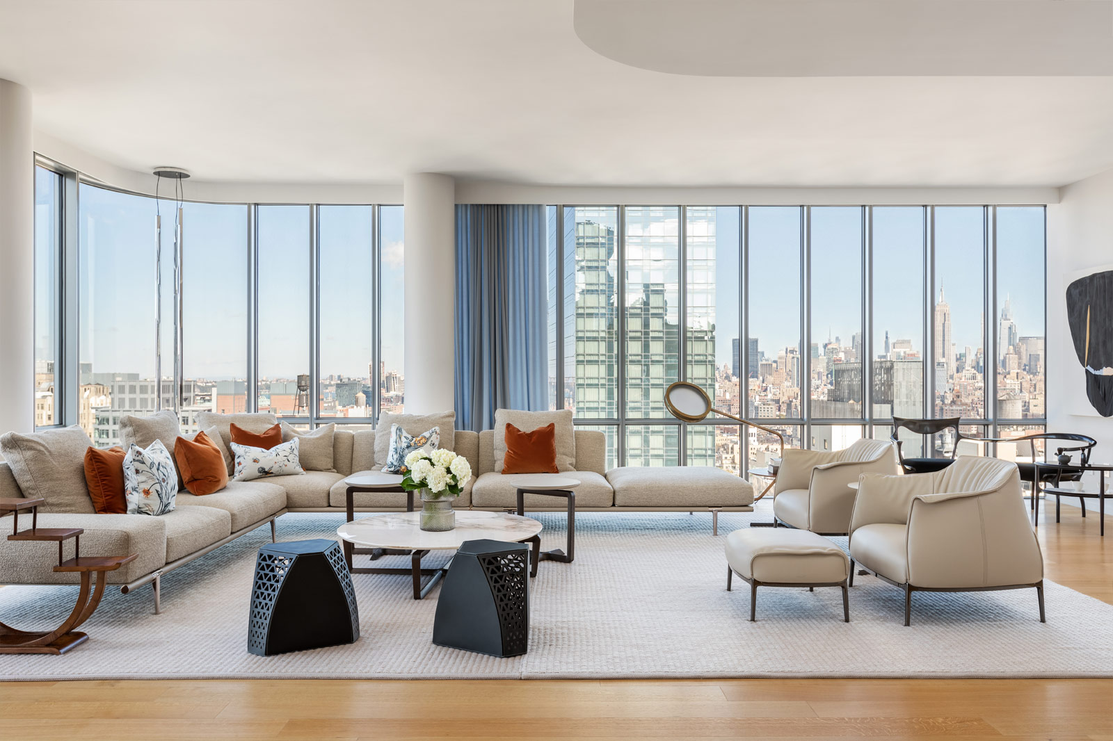 Interiors of 565 Broome NY by Renzo Piano
